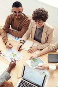 people-meeting